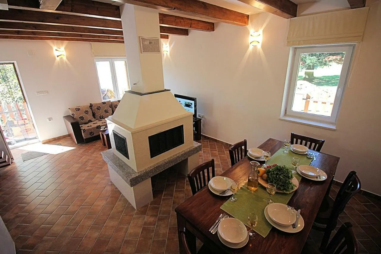 Chalet House Marko Breze Ledenice Croatia